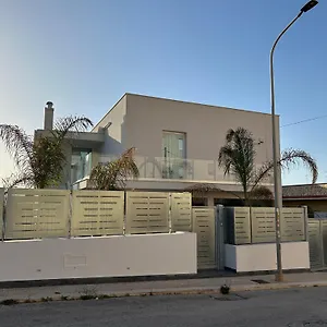 https://trapani-damare-apartments.sicilyhotelsitaly.net